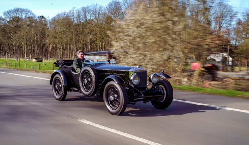 1931 Invicta Typ A 4 ½ litre Sports Tourer voll
